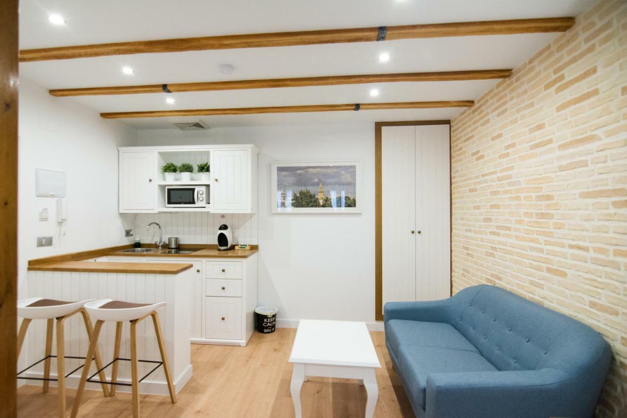 Apartamento Acetres 5 Boutique Sevilla Exterior foto