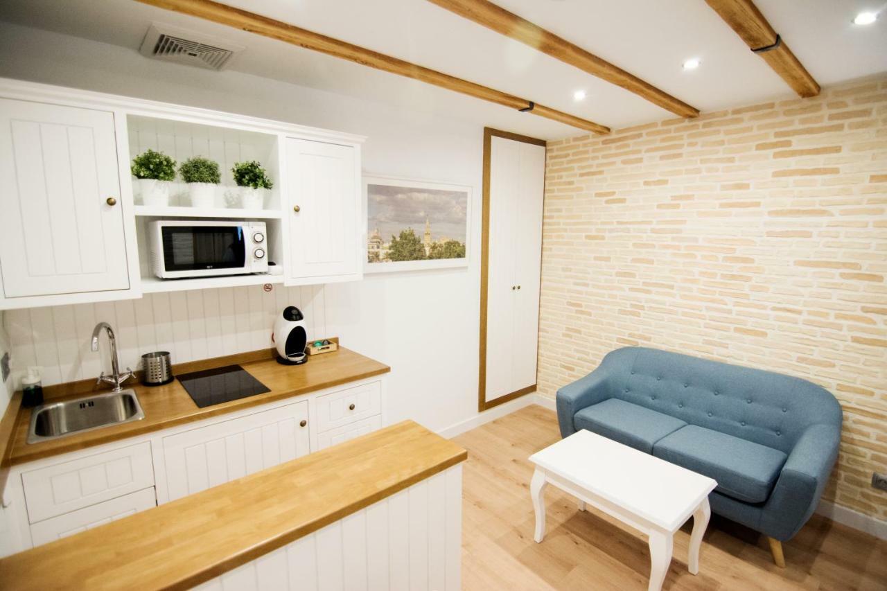 Apartamento Acetres 5 Boutique Sevilla Exterior foto